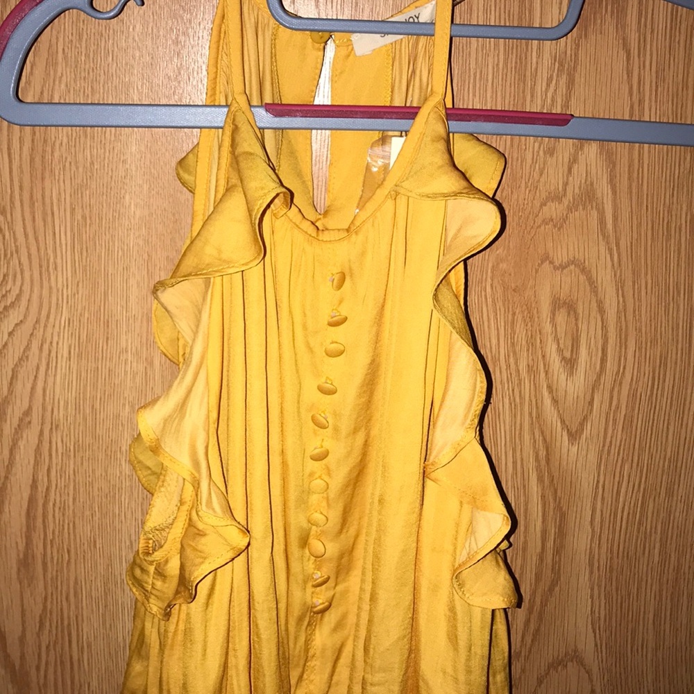 Cold shoulder mustard shirt
